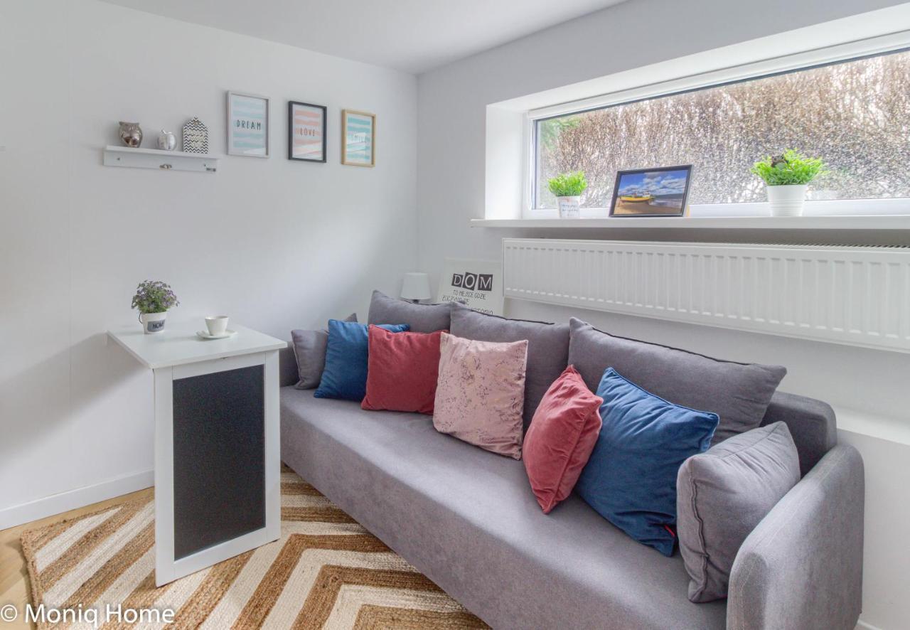 وارسو M&R Apartament Smart&Bright Batorego 16, Netflix, Free Wifi, Metro I Park Pole Mokotowskie, Stodola, Self Check-In, 5 Minut Od Centrum المظهر الخارجي الصورة