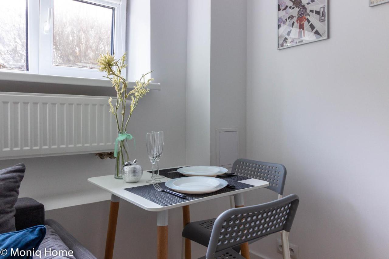 وارسو M&R Apartament Smart&Bright Batorego 16, Netflix, Free Wifi, Metro I Park Pole Mokotowskie, Stodola, Self Check-In, 5 Minut Od Centrum المظهر الخارجي الصورة