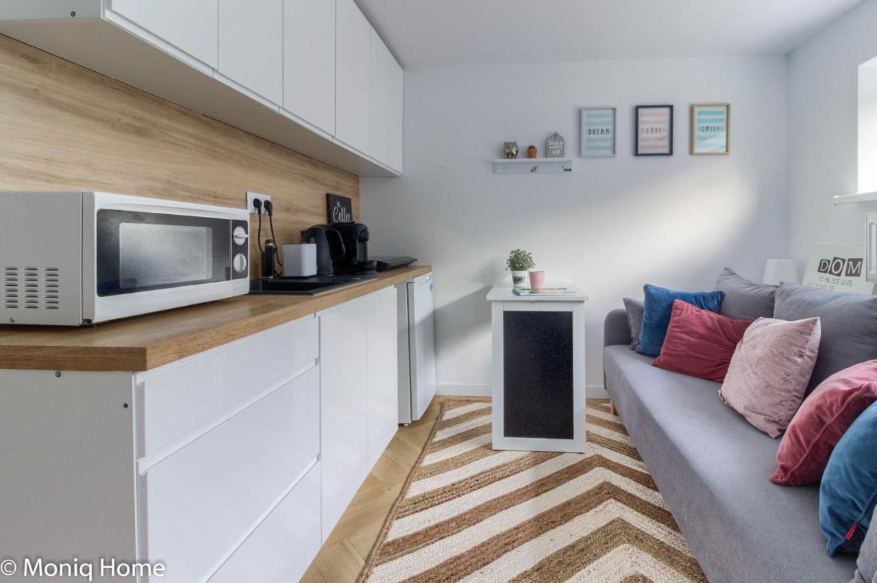 وارسو M&R Apartament Smart&Bright Batorego 16, Netflix, Free Wifi, Metro I Park Pole Mokotowskie, Stodola, Self Check-In, 5 Minut Od Centrum المظهر الخارجي الصورة